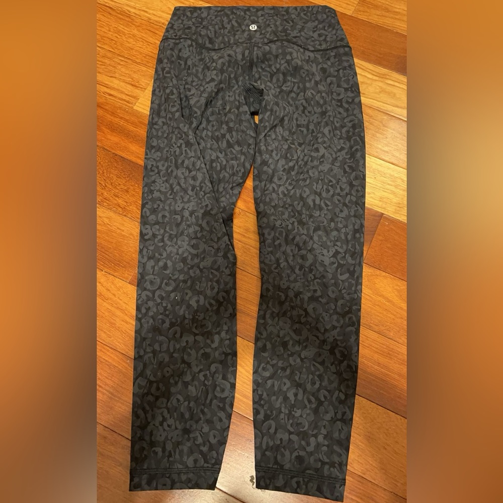 Lululemon cheetah/leopard print leggings